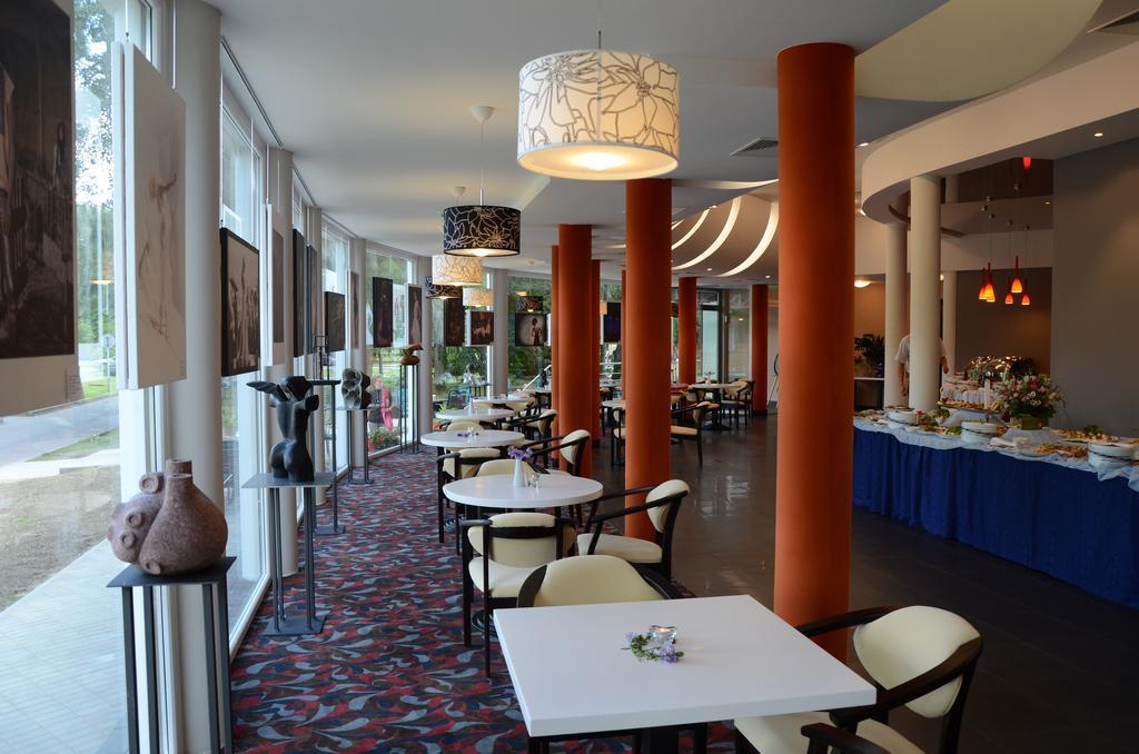 Rehabilitation Centre & Spa Draugystes Sanatorija Druskininkai Buitenkant foto
